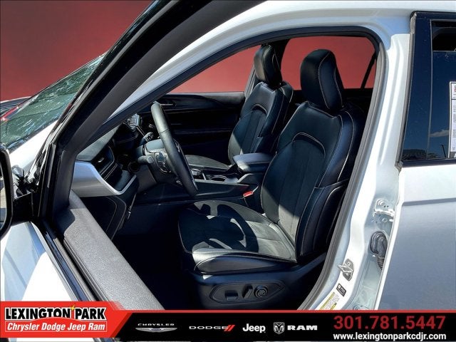 2024 Jeep Grand Cherokee L Altitude X 4x4