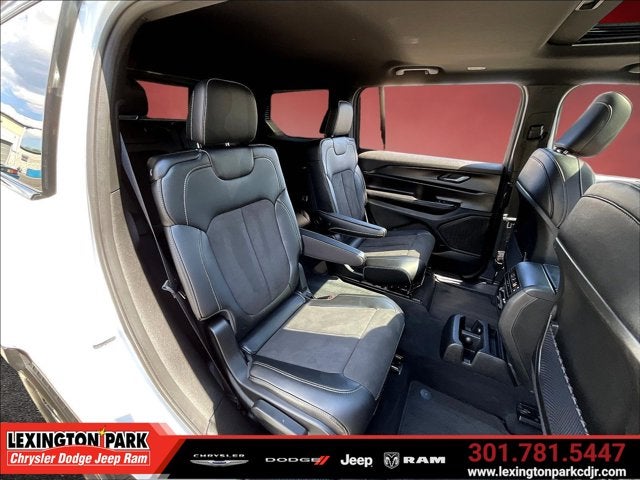 2024 Jeep Grand Cherokee L Altitude X 4x4