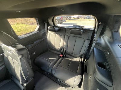 2025 Jeep Grand Cherokee Overland