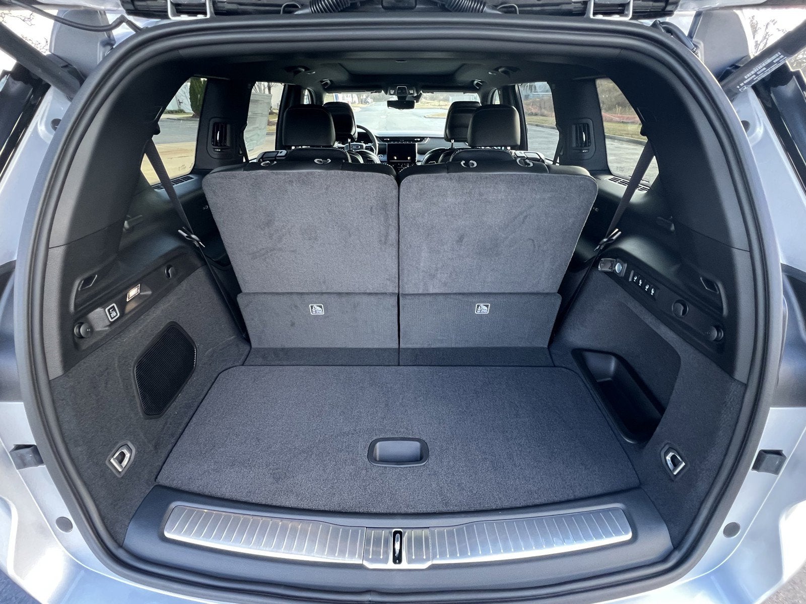 2025 Jeep Grand Cherokee Overland