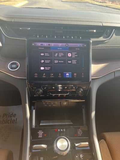 2025 Jeep Grand Cherokee Summit