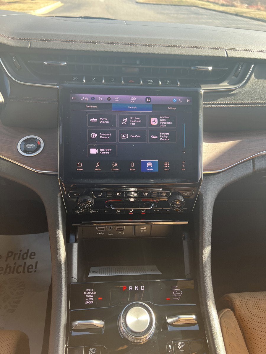 2025 Jeep Grand Cherokee Summit