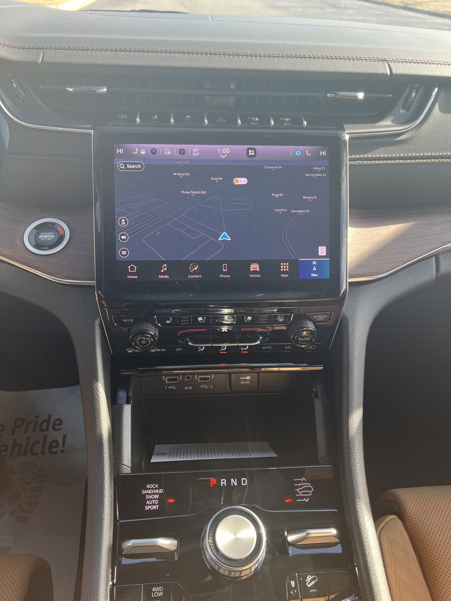 2025 Jeep Grand Cherokee Summit