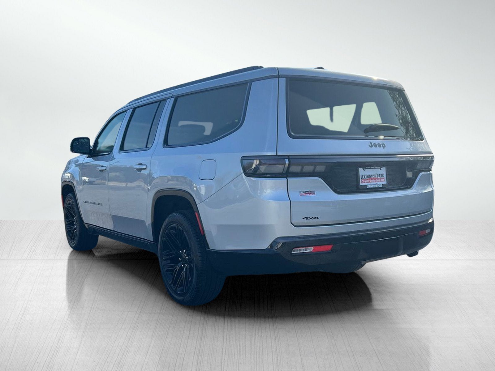 2026 Jeep Grand Wagoneer GRAND WAGONEER L LIMITED RESERVE 4X4