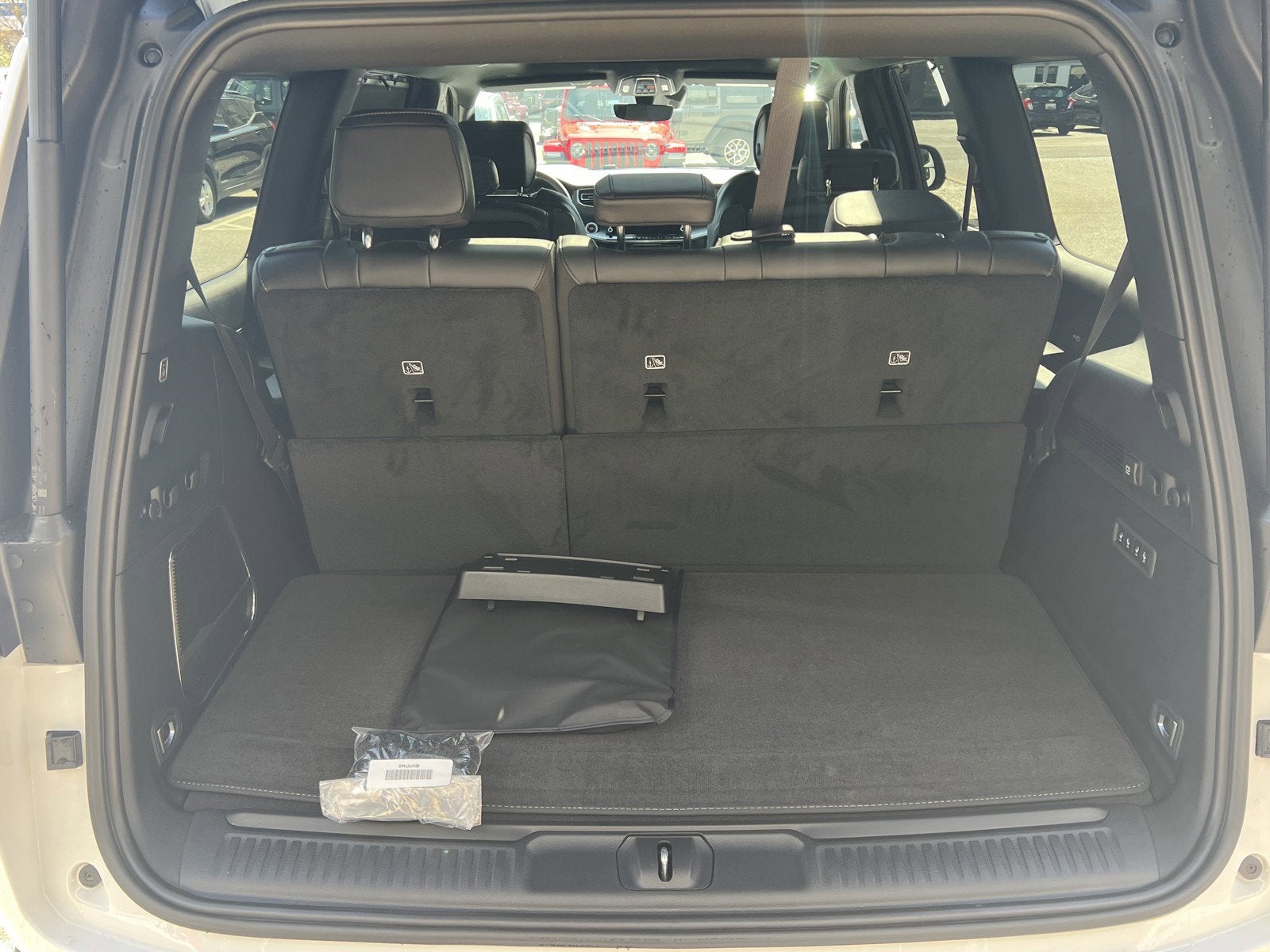 2026 Jeep Grand Wagoneer GRAND WAGONEER LIMITED RESERVE 4X4