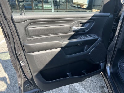 2025 RAM Ram 1500 RAM 1500 TRADESMAN CREW CAB 4X4 5'7' BOX