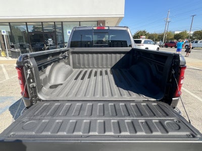 2025 RAM Ram 1500 RAM 1500 TRADESMAN CREW CAB 4X4 5'7' BOX