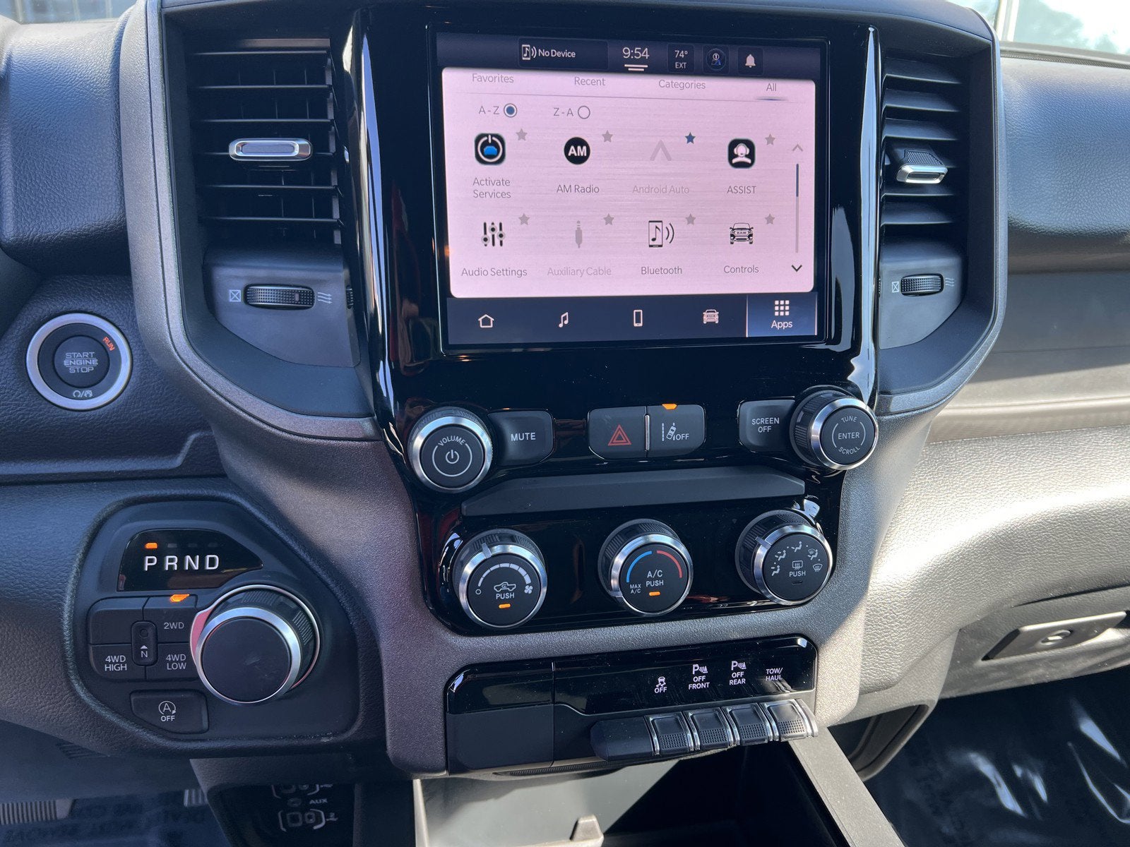 2025 RAM Ram 1500 RAM 1500 TRADESMAN CREW CAB 4X4 5'7' BOX