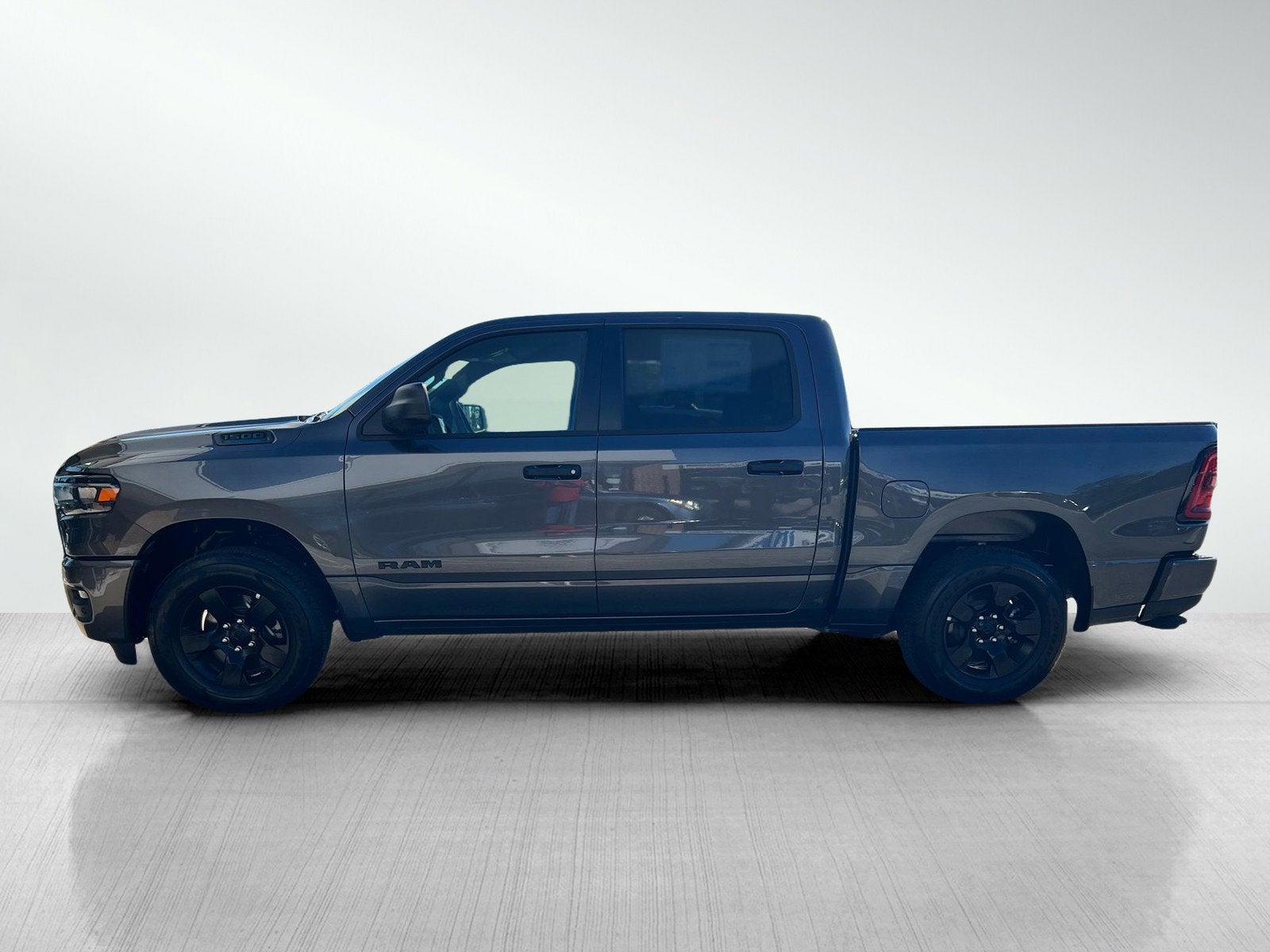 2025 RAM Ram 1500 RAM 1500 TRADESMAN CREW CAB 4X4 5'7' BOX