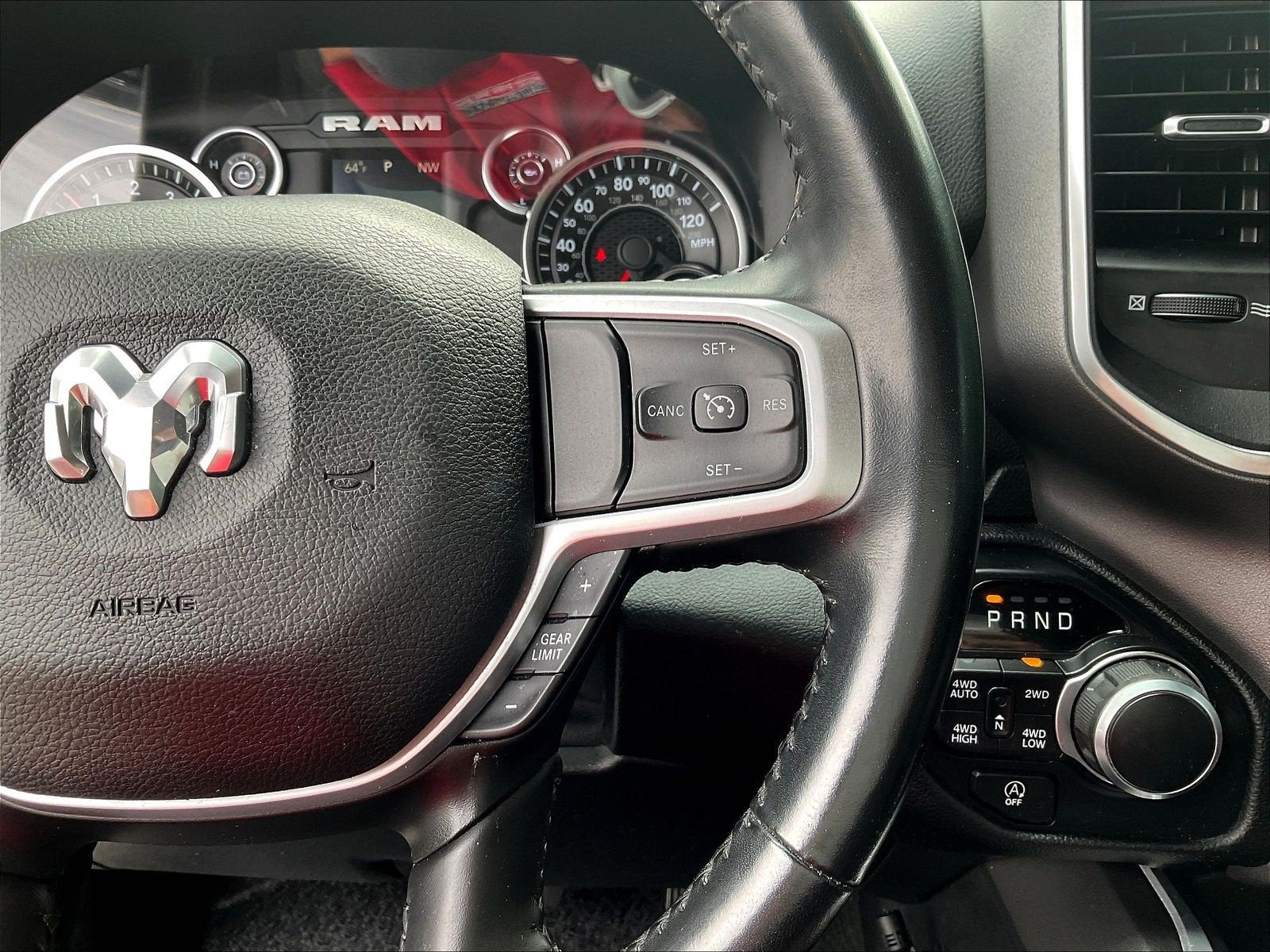 2021 RAM 1500 Big Horn Crew Cab 4x4 5'7' Box