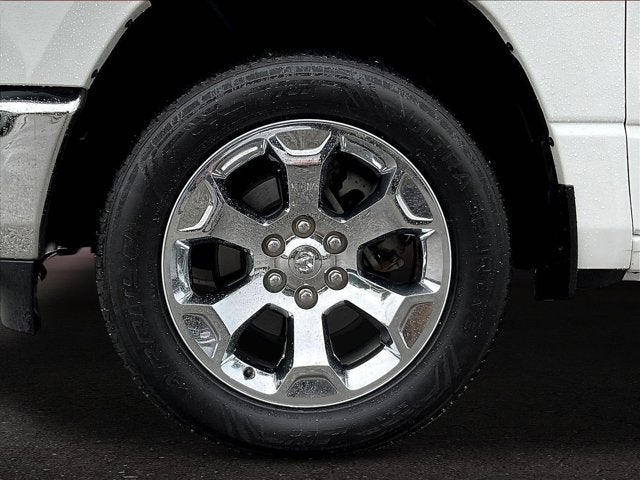 2022 RAM 1500 Big Horn Crew Cab 4x4 5'7' Box