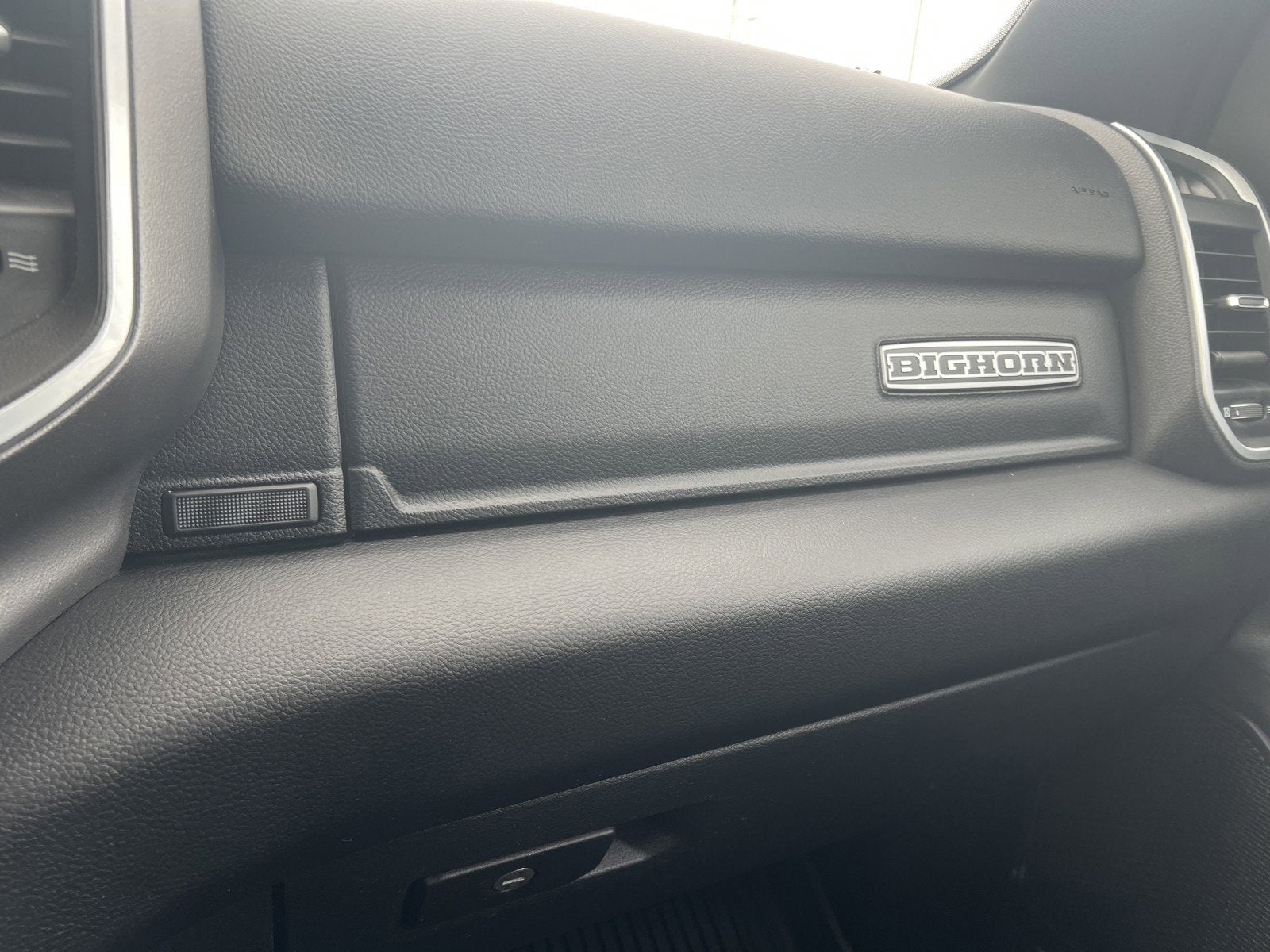 2021 RAM 1500 Big Horn Crew Cab 4x4 5'7' Box