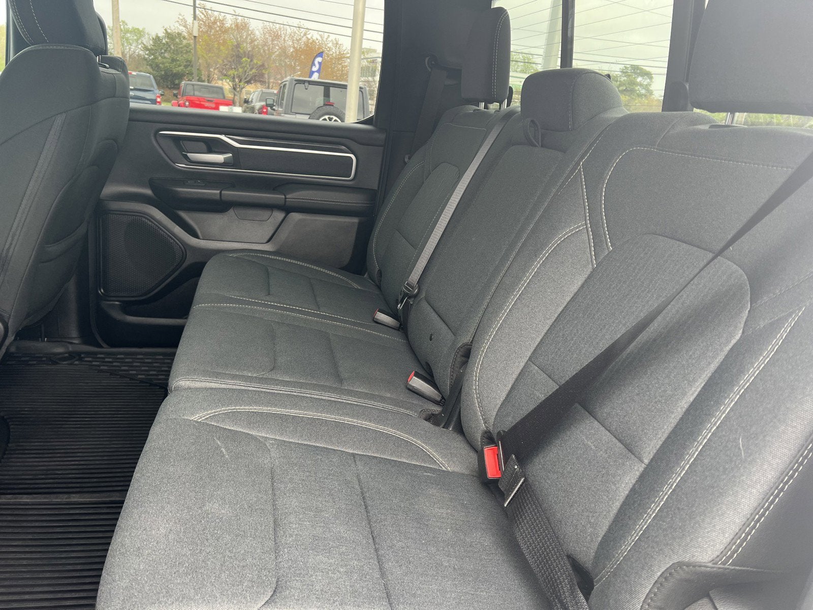 2021 RAM 1500 Big Horn Crew Cab 4x4 5'7' Box