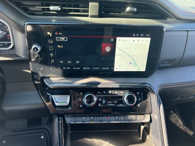 2022 GMC Sierra 1500 4WD Crew Cab Short Box AT4