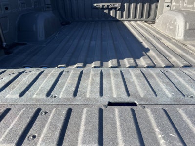 2022 GMC Sierra 1500 4WD Crew Cab Short Box AT4