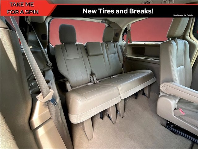 2015 Chrysler Town & Country Touring
