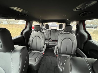 2026 Chrysler Voyager VOYAGER LX