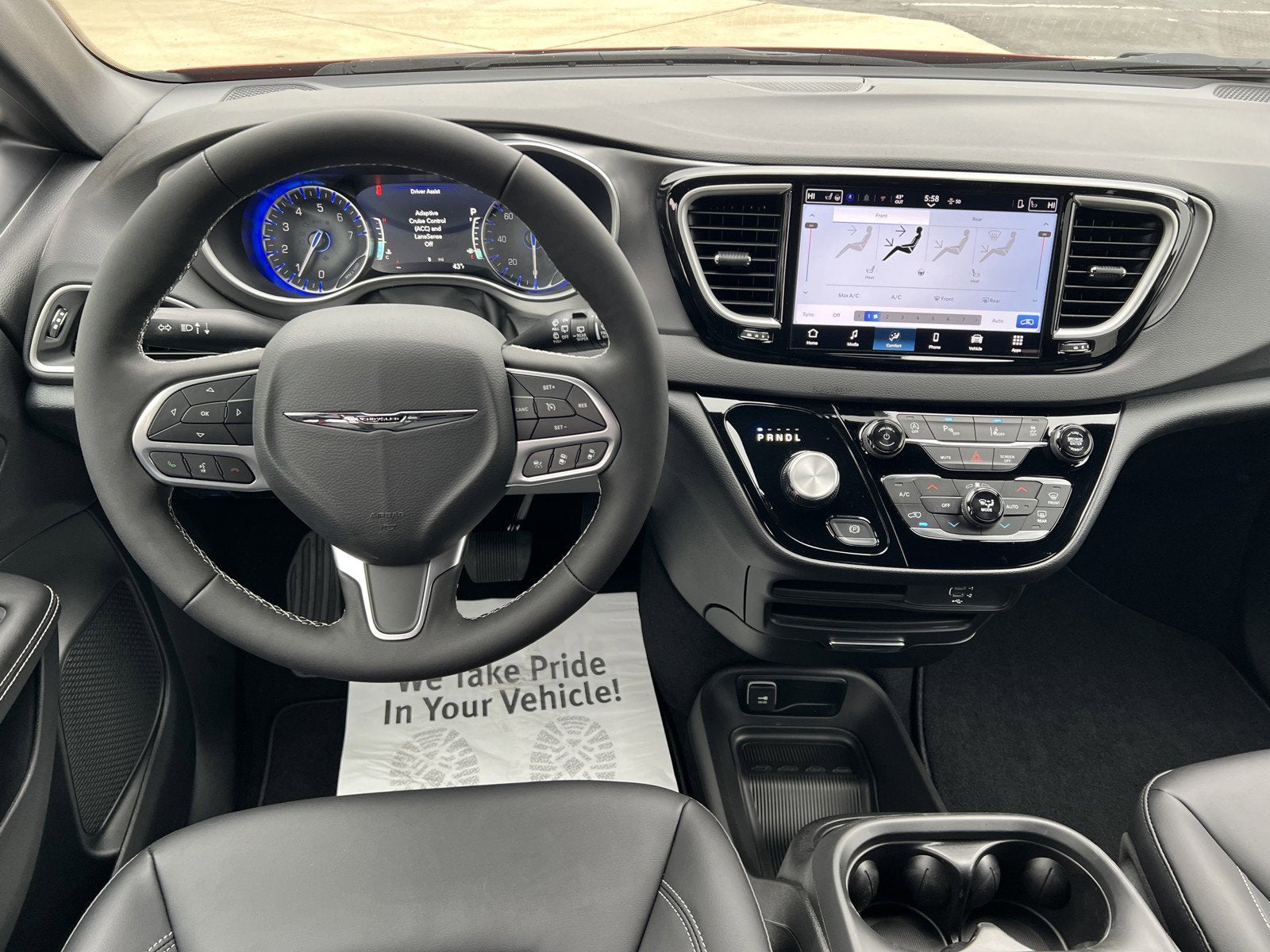 2026 Chrysler Voyager VOYAGER LX