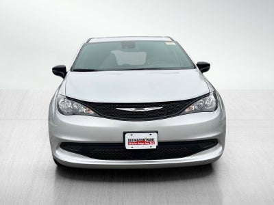 2026 Chrysler Voyager VOYAGER LX