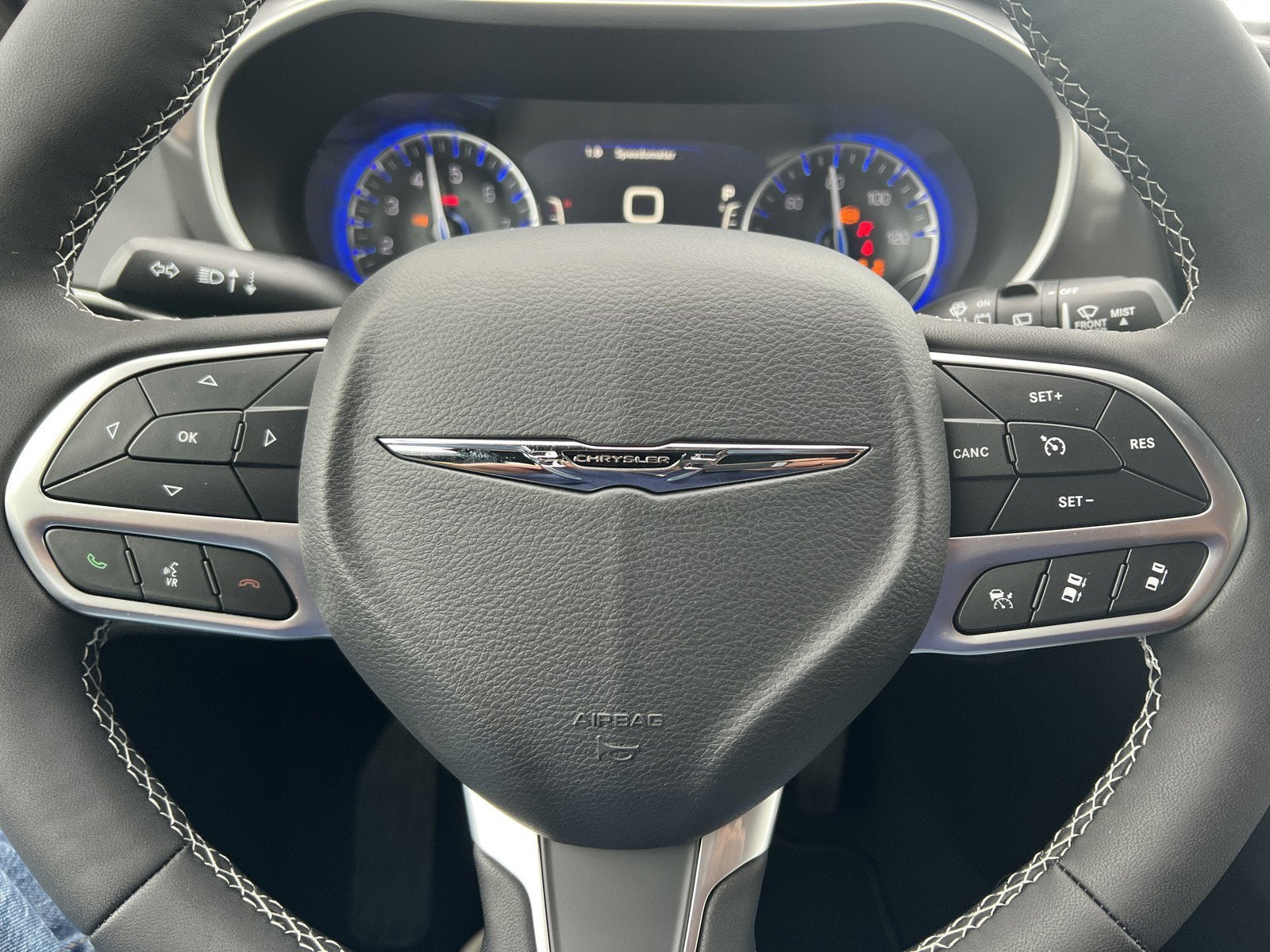 2026 Chrysler Voyager VOYAGER LX