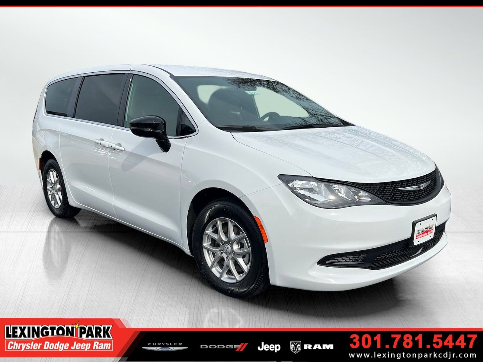 2026 Chrysler Voyager VOYAGER LX