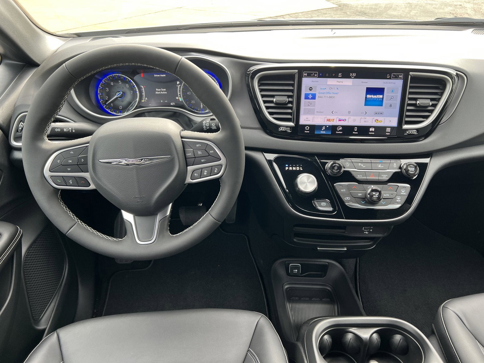 2026 Chrysler Voyager VOYAGER LX