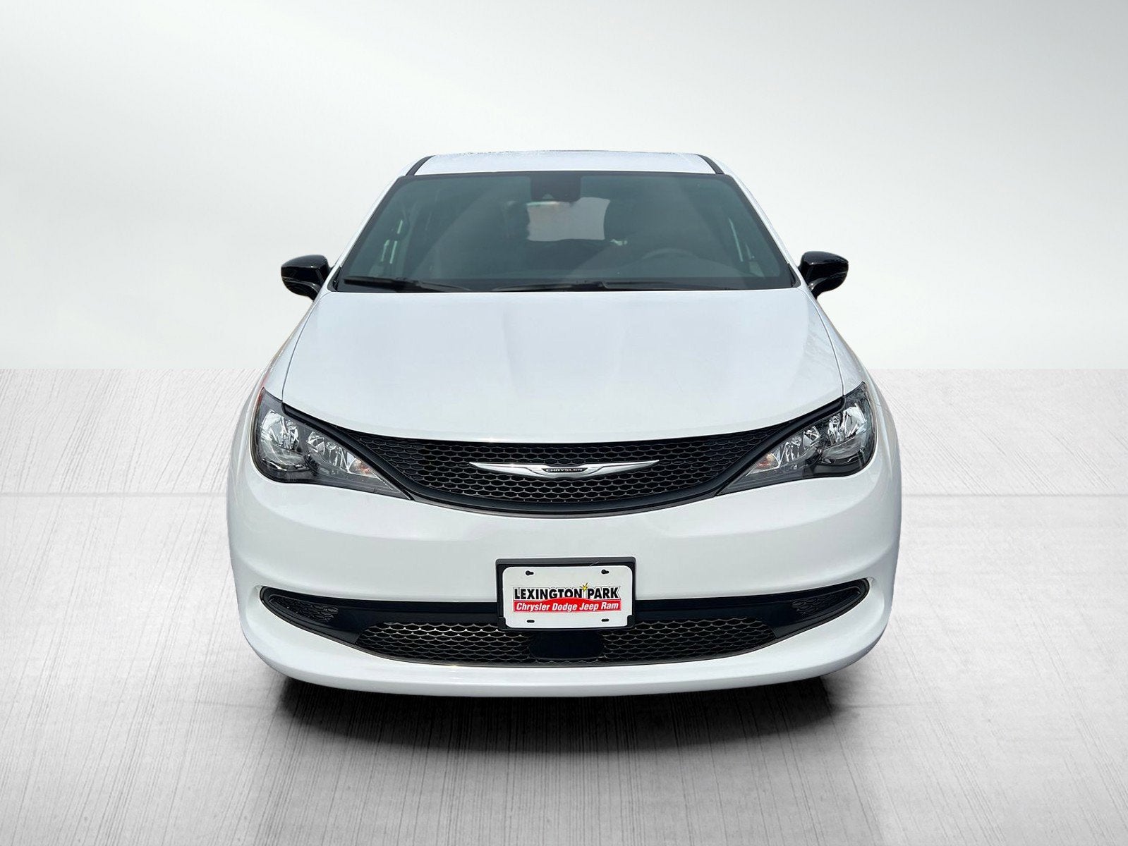 2026 Chrysler Voyager VOYAGER LX