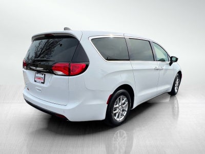 2026 Chrysler Voyager VOYAGER LX