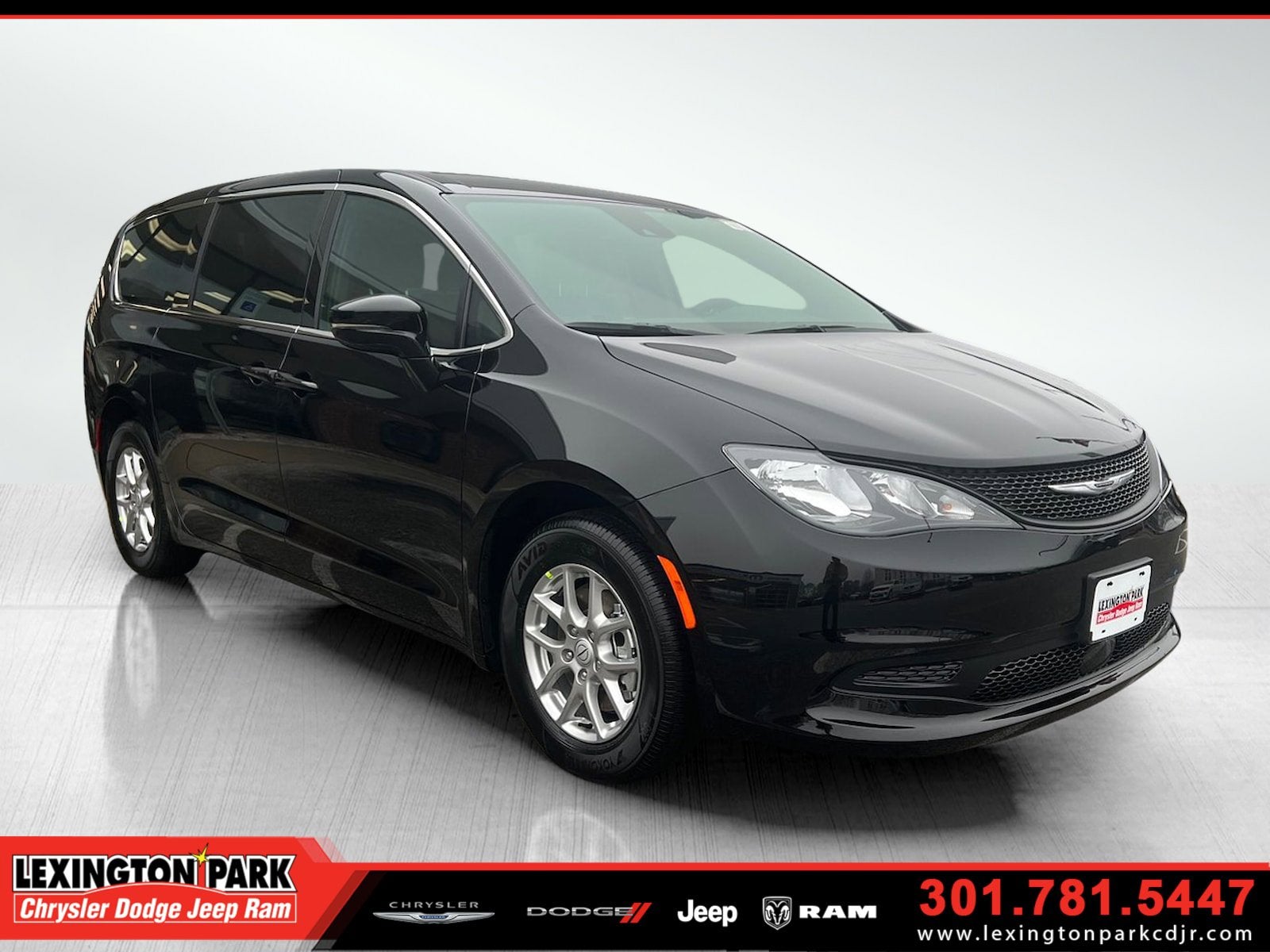 2026 Chrysler Voyager VOYAGER LX