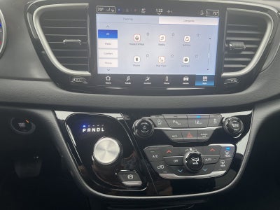 2026 Chrysler Voyager VOYAGER LX