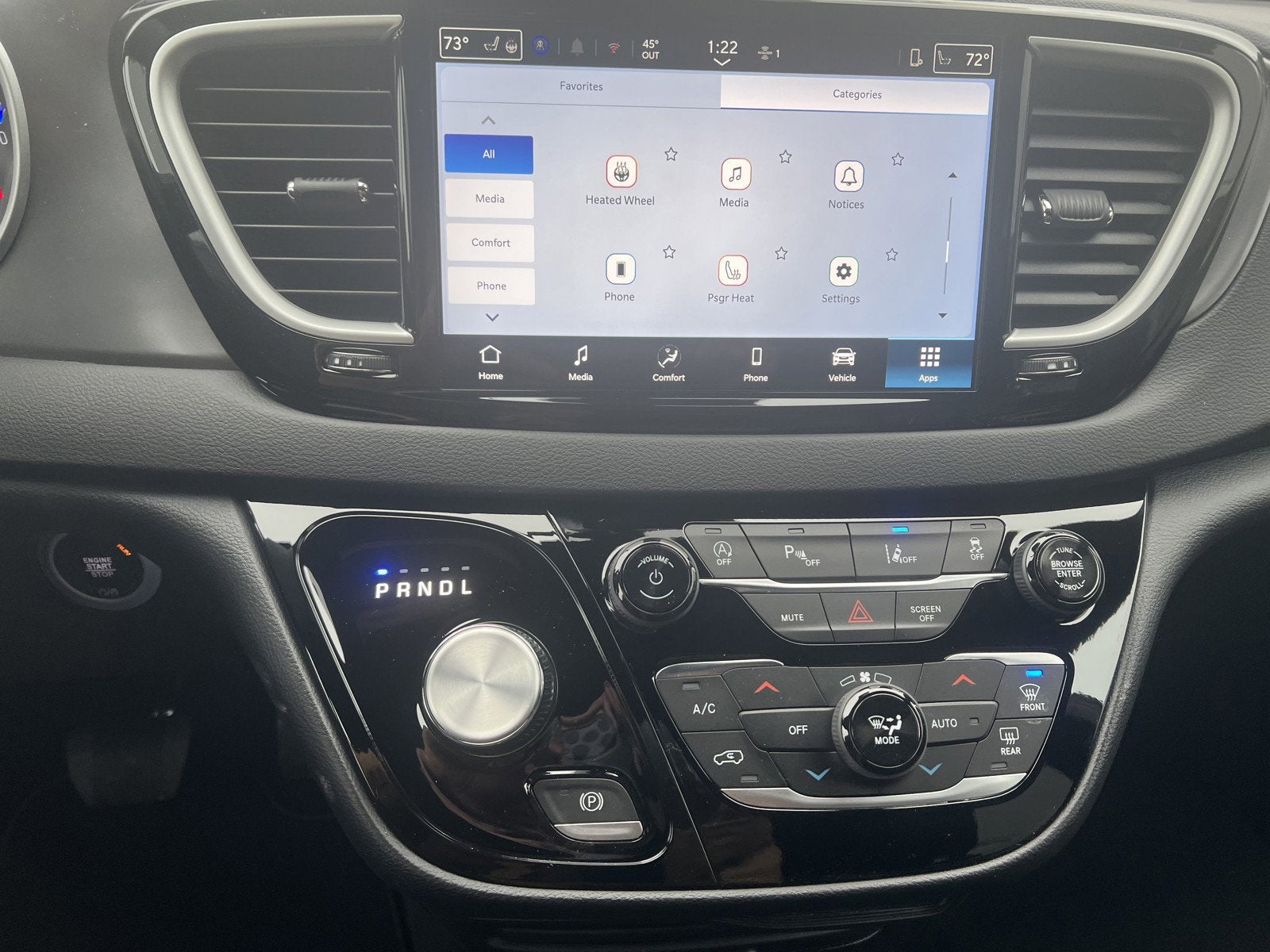 2026 Chrysler Voyager VOYAGER LX