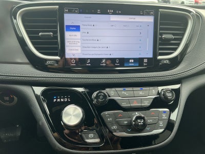 2026 Chrysler Pacifica PACIFICA SELECT AWD