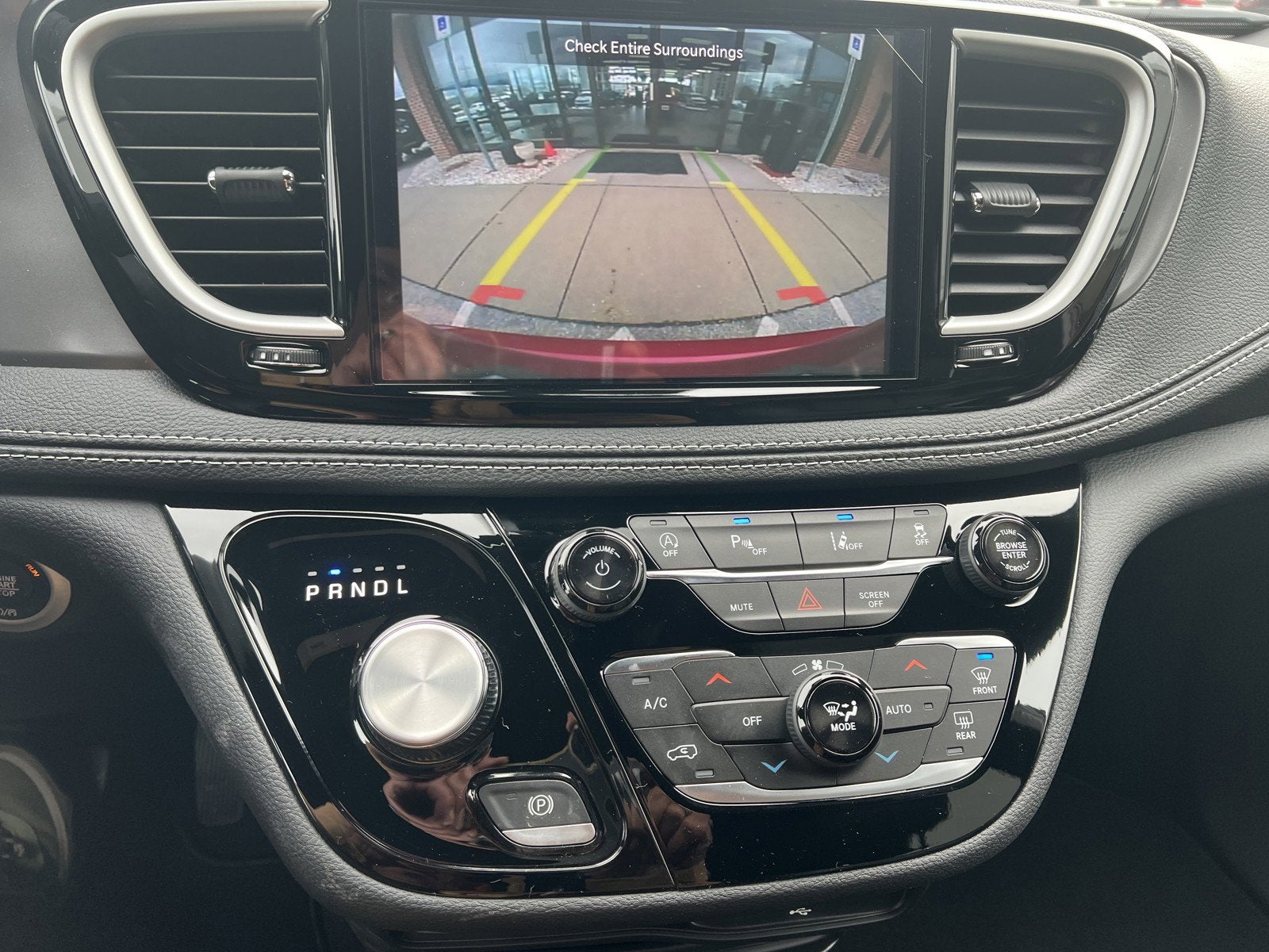 2026 Chrysler Pacifica PACIFICA SELECT AWD