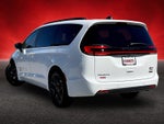 2027 Chrysler Pacifica PACIFICA SELECT AWD
