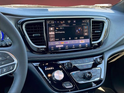 2027 Chrysler Pacifica PACIFICA SELECT AWD