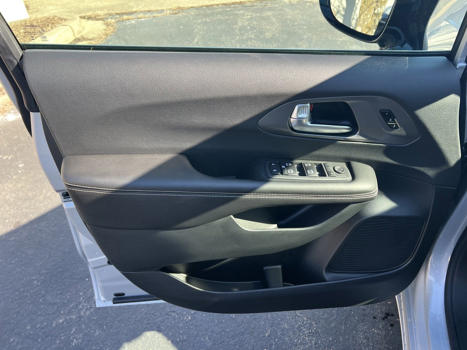 2026 Chrysler Pacifica PACIFICA SELECT AWD