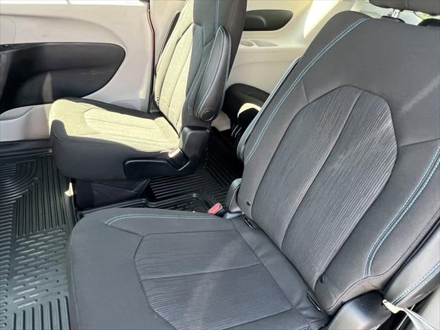 2021 Chrysler Pacifica Touring AWD