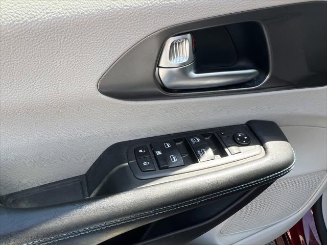 2021 Chrysler Pacifica Touring AWD