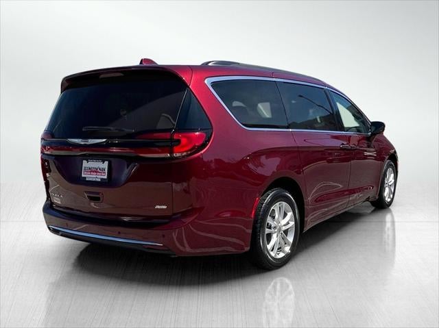 2021 Chrysler Pacifica Touring AWD