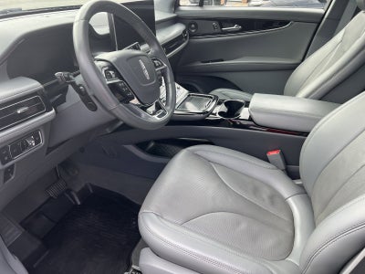 2021 Lincoln Nautilus Reserve