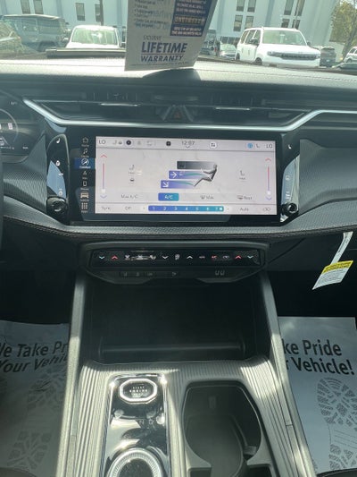 2026 Jeep Cherokee CHEROKEE OVERLAND 4X4