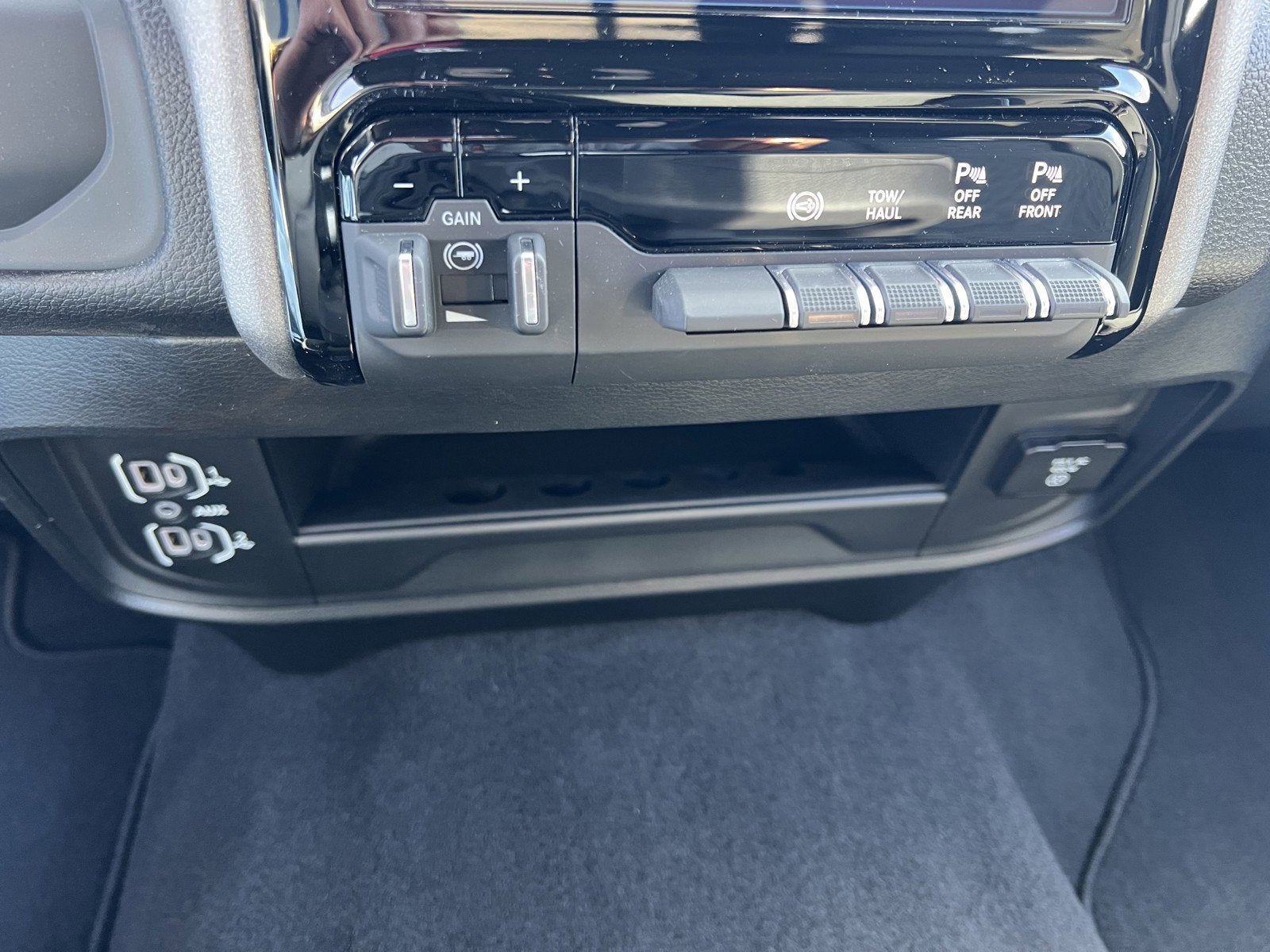 2026 RAM Ram 2500 RAM 2500 TRADESMAN CREW CAB 4X4 6'4' BOX