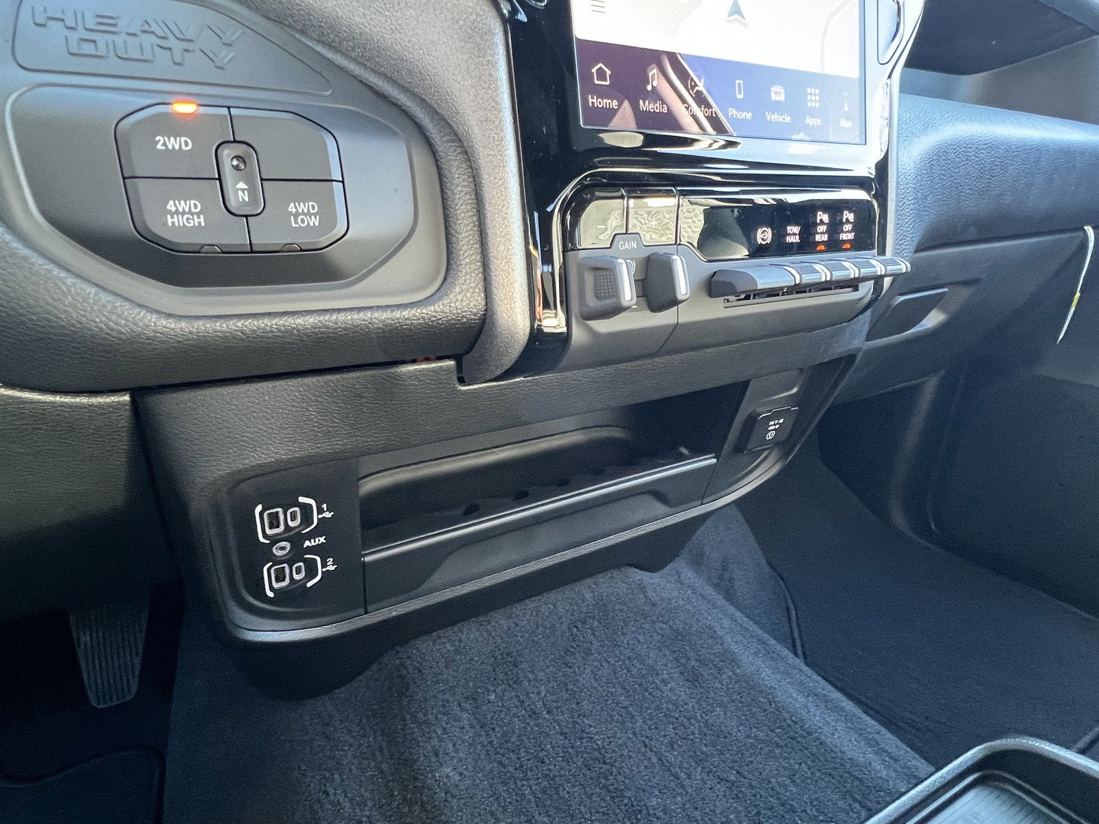 2026 RAM Ram 2500 RAM 2500 TRADESMAN CREW CAB 4X4 6'4' BOX