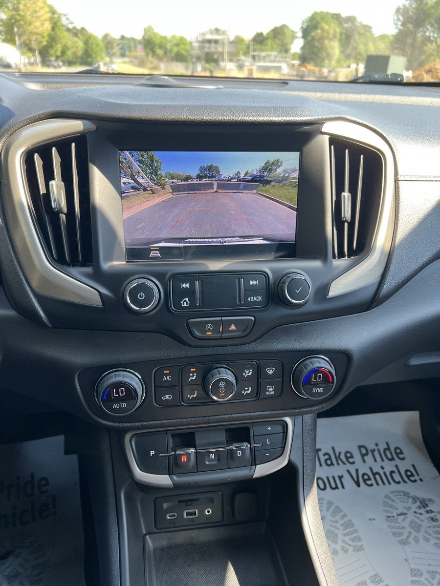 2023 GMC Terrain AWD Denali