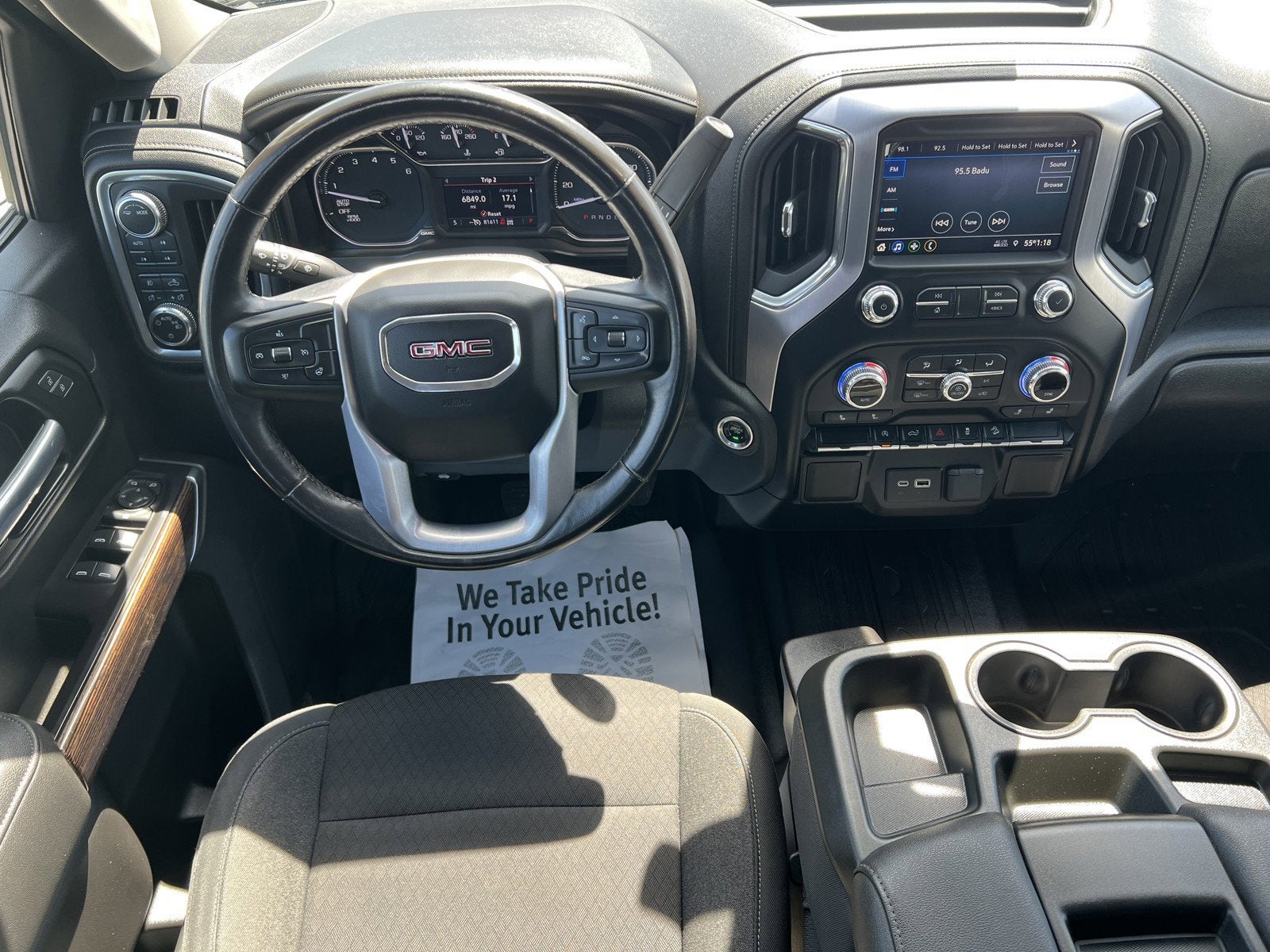 2021 GMC Sierra 1500 4WD Crew Cab Short Box Elevation