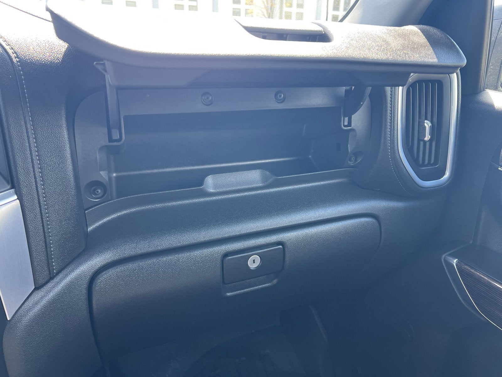 2021 GMC Sierra 1500 4WD Crew Cab Short Box Elevation