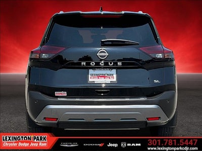 2023 Nissan Rogue SL FWD