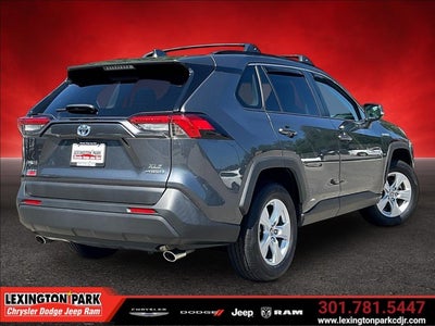 2021 Toyota RAV4 Hybrid XLE
