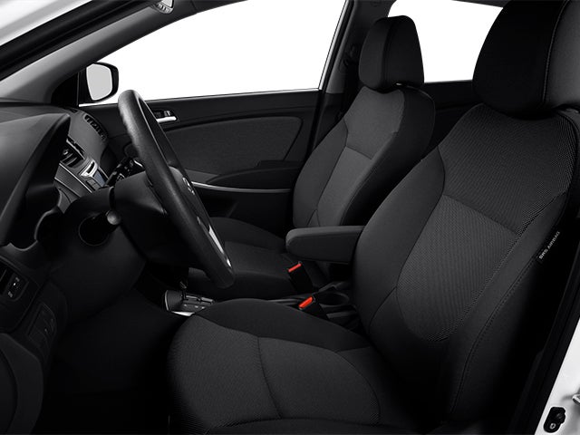 2013 Hyundai Accent SE