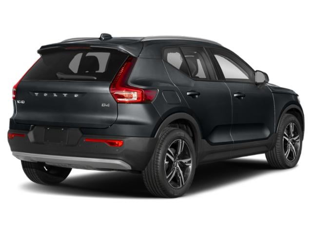 2023 Volvo XC40 B5 Ultimate Bright Theme